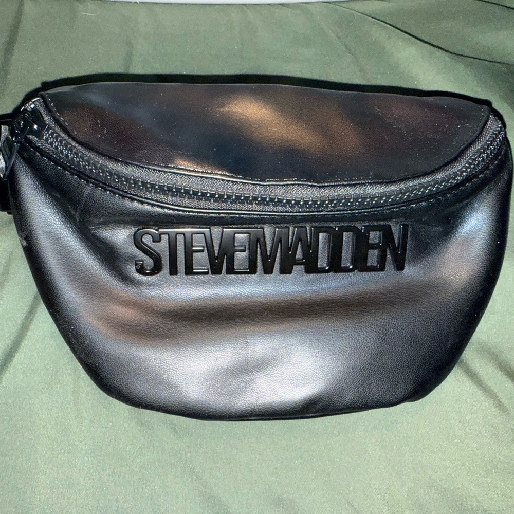 Steve Madden Black Belt Bag